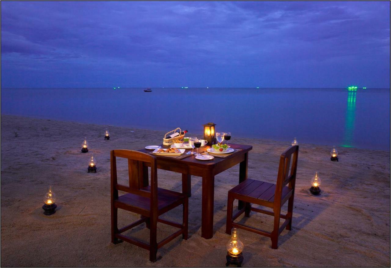 Keeree Waree Seaside Villa Бангсапхан Экстерьер фото